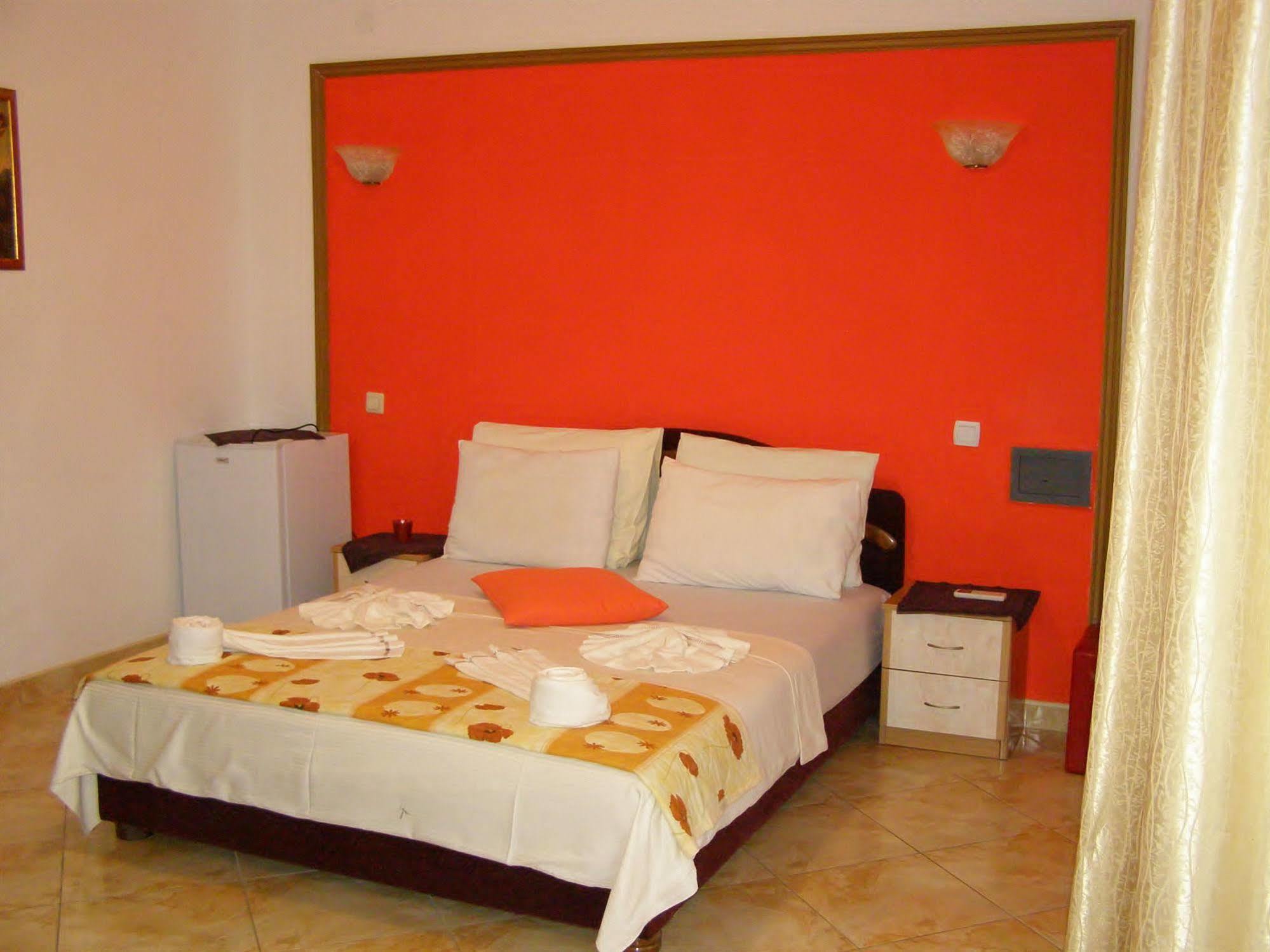 Hotel Wellness & Spa Angelo Gabriel Petrovac Exterior photo