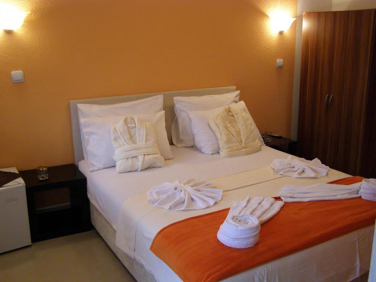 Hotel Wellness & Spa Angelo Gabriel Petrovac Exterior photo